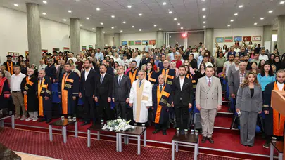 Diplomayı aldık devri bitti: Rektör Altun'dan genç turizmcilere "sürekli gelişim" çağrısı