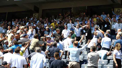 Kadıköy’de tansiyon yükseldi: Sandık başına gidilirken taraflar birbirine girdi