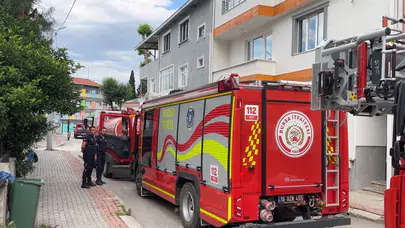 Bursa'da apartmandan yükselen dumanlar mahalleyi ayağa kaldırdı: Doğalgaz korkusu yerini rahat bir nefese bıraktı