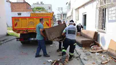 Yalnız yaşayan engelli vatandaşın imdadına belediye yetişti: Evdeki atık yığınları temizlendi