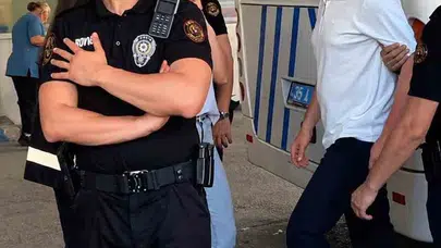 Buca’da yolsuzluk operasyonunda flaş gelişme: Başkan Duman’ın hastane yolundaki ilk karesi