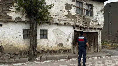 Bilecik’te jandarma nefes aldırmadı: Tefecilik operasyonunda suçüstü