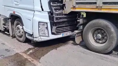 Baba oğulun kömür yolculuğu kaza ile bitti: İznik'te yürekleri ağza getiren çarpışma