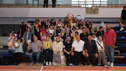 ERÜ’de sporun zirvesi ödüllerle taçlandı: Bin 200 sporcu rekabeti şölene dönüştürdü