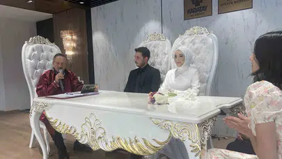 Aşklarını takvimlere kazıdılar: Konya’da 06.06.2026 izdihamı