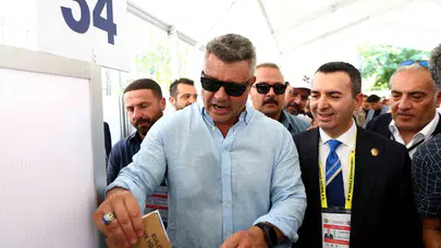 Fenerbahçe'de kritik gün: Sadettin Saran sandık başında tercihini yaptı