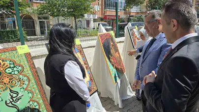 Fas’tan Yozgat’a uzanan sanat köprüsü: 7 yıllık hasret el emeğiyle tuvale döküldü