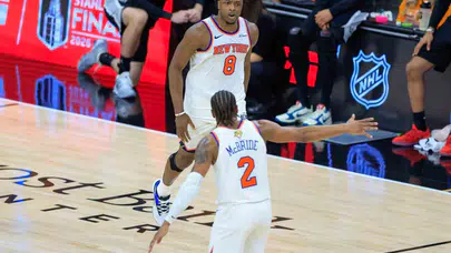 NBA finalinde rüzgar tersine döndü: Knicks, San Antonio deplasmanında gövde gösterisi yaptı