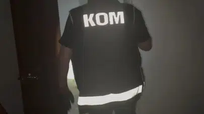 Kayseri'de yasa dışı tütün tezgahına polis baskını: Binlerce makaron ele geçirildi