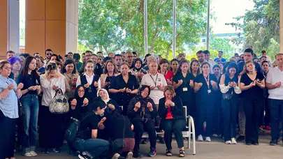 Antalya’da yürek yakan veda: 7 aylık hamile hemşire ve bebeği son yolculuğuna uğurlandı
