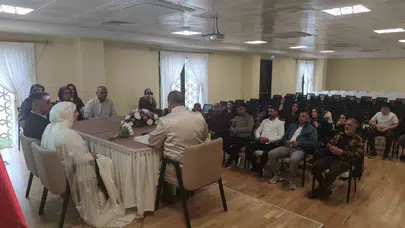 Genç çiftlerin hayallerini süsleyen yuva kurma yolculuğunda TDV eli: Kars’ta bir evlilik daha mutlulukla taçlandı
