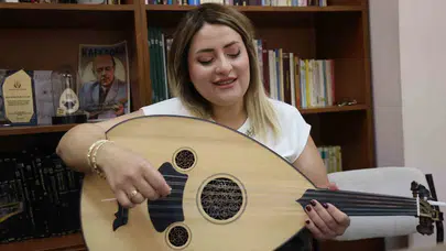 Beyaz önlüğünü notalarla değiştirdi: 10 yıllık hemşirelik kariyerini bir kenara bırakıp konservatuvarın yolunu tuttu