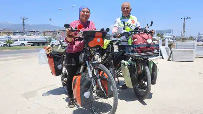 Emeklilikte ikinci bahar: 70 yaşındaki Mehmet ve 59 yaşındaki eşi Duygu Kırkıcı, 10 yıldır bisikletleriyle Türkiye’yi karış karış geziyor.