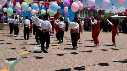 Korkut’ta miniklerin büyük başarısı: Yıl sonu şenliğinde yeteneklerini konuşturdular