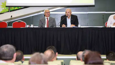 Gebze’de yönetim zirvesi: Mahallelerin sorunları masaya yatırıldı