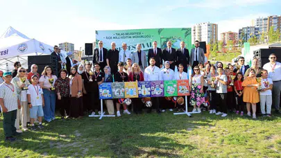 Çöpler sanat eserine dönüştü: Talas’ta çevre duyarlılığı ödüllerle taçlandı