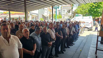 Rize’de yürek yakan veda: Kazada yaşamını yitiren Hatinoğlu çifti toprağa verildi
