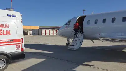 Minik kalpler için zamanla yarış: İki bebek şifa aramak için İstanbul’a uçtu