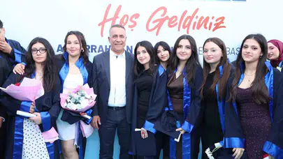 Sınav maratonu öncesi moral depoladılar: Sultangazi’de 517 genç kep fırlattı