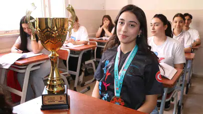 Diyarbakır’ın gurur tablosu: Dünya şampiyonluğu ve milli forma aynı okuldan çıktı