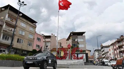Balıkesir'de deprem seferberliği: 11 ilçede daha binalar röntgen cihazıyla taranacak