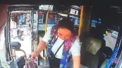 Adana'da pes dedirten hırsızlık: Şoförü oyaladı, kasayı boşaltıp kayıplara karıştı