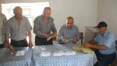 Konya’da sandık mesaisi: Mahallelerin yeni temsilcileri belirlendi