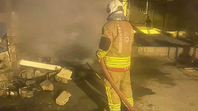Reyhanlı’da korku dolu anlar: Çatı katı alevlere teslim oldu