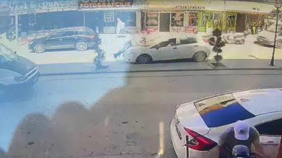 Karaman’da dehşet anları: Otomobilin çarptığı yaşlı adam metrelerce sürüklendi