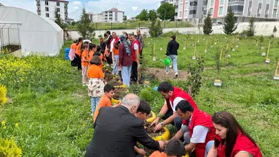 Topraktan sofraya uzanan yolculuk: Minik eller doğayla buluştu