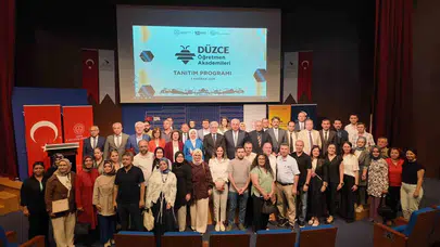 Eğitimde yeni dönem: Öğretmenler için kültür ve sanat buluşması Düzce’de start aldı