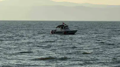 Baba-oğulun göl keyfi kabusa döndü: Emekli polis evladını kurtardı ama kendi canından oldu
