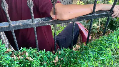 Okul bahçesinde korku dolu anlar: Demir parmaklıklar küçük öğrencinin koluna saplandı