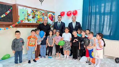Osmaneli’de eğitim seferberliği: Kaymakam Kılıç sınıfları tek tek gezdi