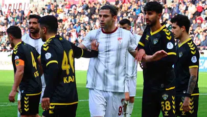 Gol kralından duygusal veda: Elazığspor defterini kapattı