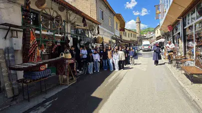 Sınıflardan tarihin derinliklerine: Muşlu gençler kadim mirası keşfe çıktı