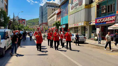 Afyonkarahisar’da yeşil seferberlik: Gelecek nesiller için yürüdüler