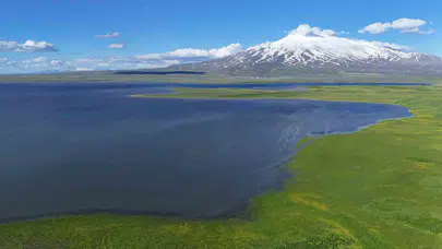 Zirvedeki karların altında saklı yaşam: Doğa tutkunlarının yeni rotası Cil Gölü