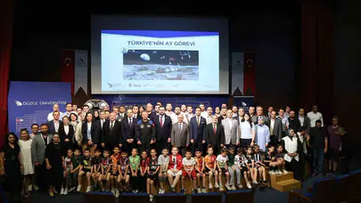 Ay’a giden yolda tarihi buluşma: Türkiye’nin uzay vizyonu Düzce’de şekilleniyor