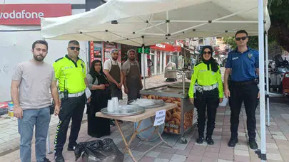 Sandıklı’da vefa dolu anlar: Şehit polis Yaşar Özlem dualarla anıldı