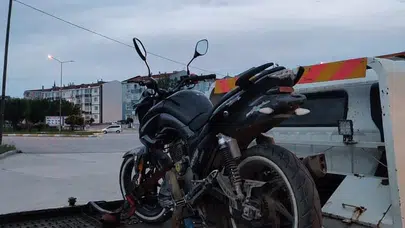 Gürültü kirliliğine geçit yok: Uzunköprü’de motosiklet sürücüsüne ağır fatura