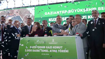 Bakan Kacır’dan Gaziantep’te sert çıkış: Emanete hıyanet edenleri milletimiz görüyor