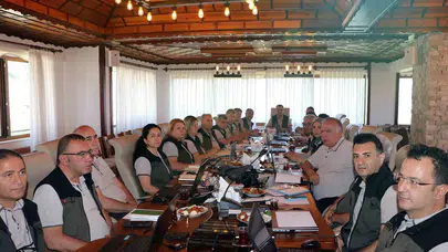 Ormanların geleceği Afyonkarahisar’da masaya yatırıldı: 2026 hedefleri için kritik zirve