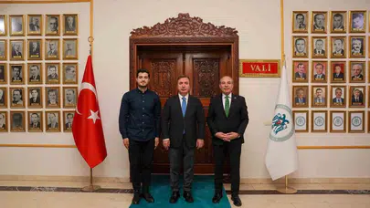 Gazi Gündüz’den Erzincan Valisi Aydoğdu’ya tam not: Hizmet anlayışı hepimize ilham veriyor