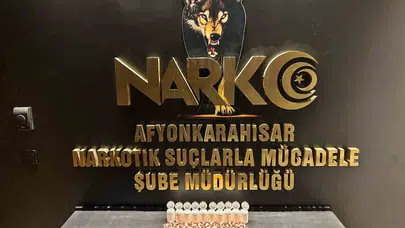 Afyonkarahisar’da zehir tacirlerine geçit yok: Operasyonda peçeteye emdirilmiş uyuşturucu bulundu