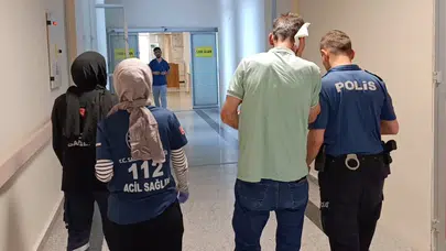 Adıyaman’da korku dolu anlar: Kaldırımda yürürken başına inşaat malzemesi düştü