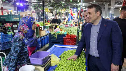 Bilecik'te saha mesaisi: Vali Sözer pazarın nabzını tuttu