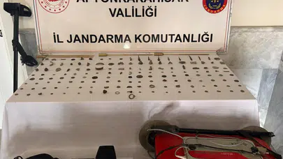 Define avcılarına jandarma baskını: Tarihi hazineyi kaçıramadılar