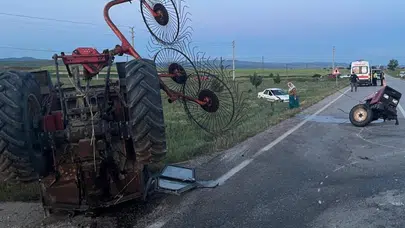 Afyonkarahisar’da dehşet anları: Çarpışmanın şiddeti traktörü ikiye böldü