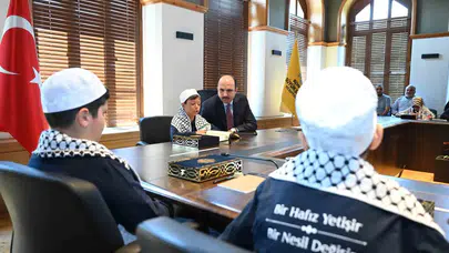 Konya’da Büyük Başarı: Bilgehaneli Hafız Adayları Sınavları Silip Süpürdü
